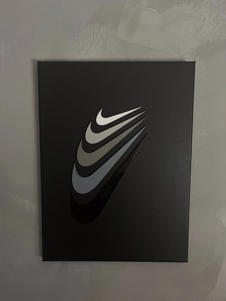 5 LOGO SWOOSH "GREYSCALE" BLACK