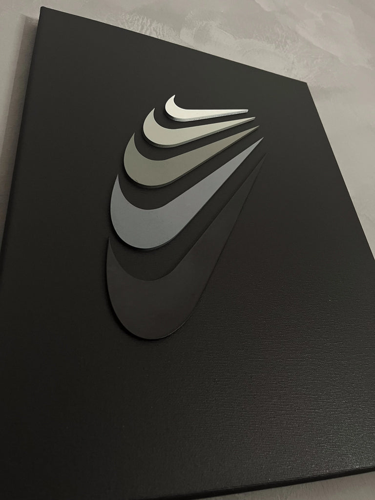 5 LOGO SWOOSH "GREYSCALE" BLACK